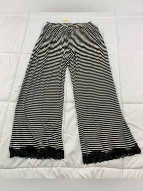 New aerie pants size M